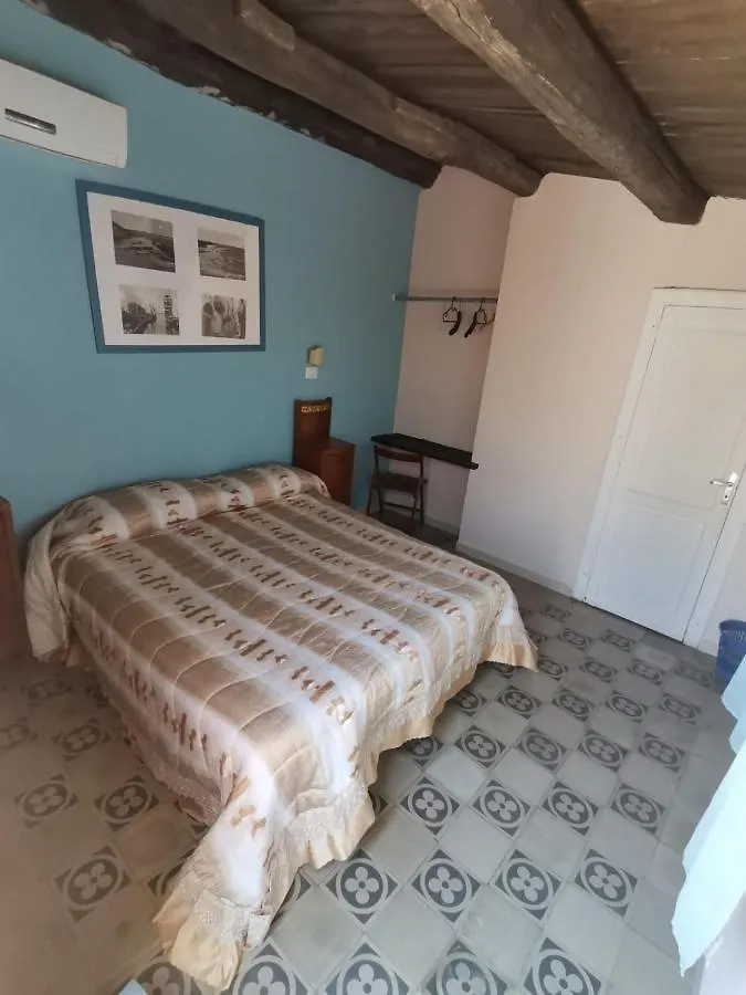 Casa Mirabella