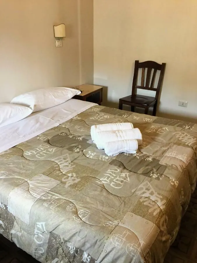 Casa Mirabella 0*, Syracuse Italy